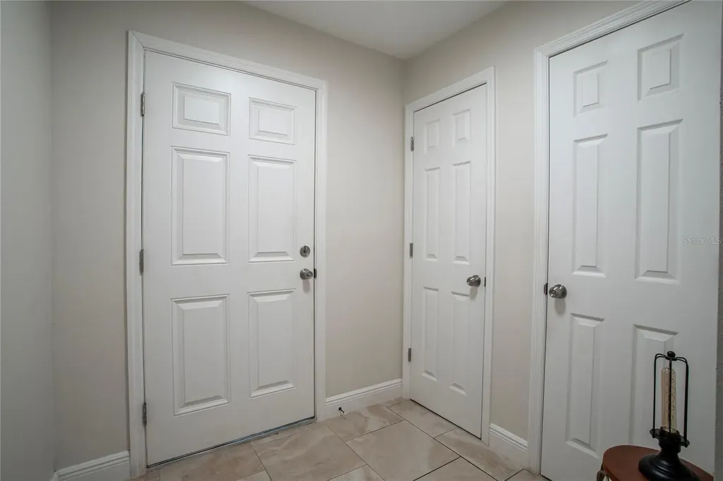 1202 S Dewey Street Eustis FL 32726