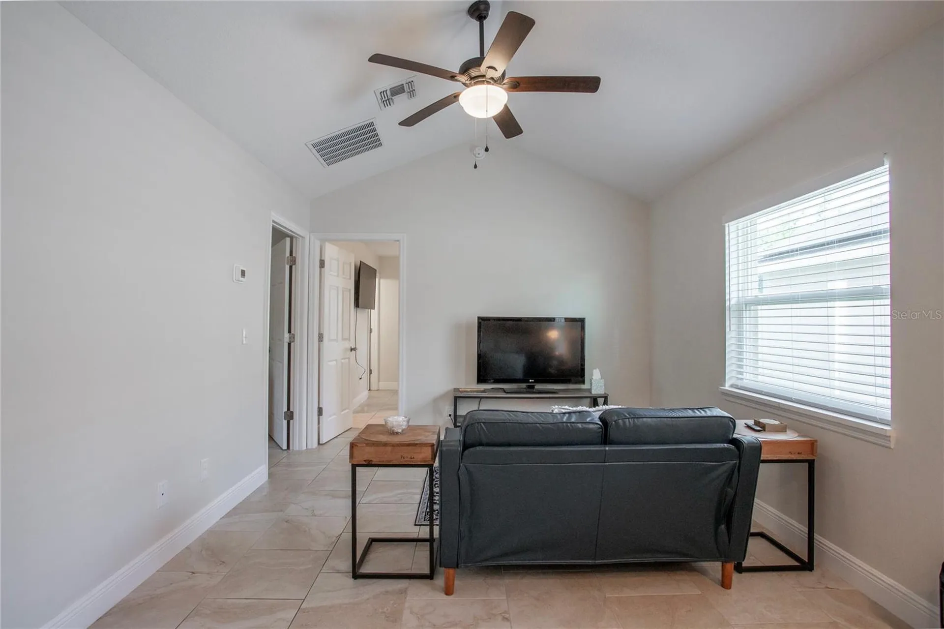 1202 S Dewey Street Eustis FL 32726