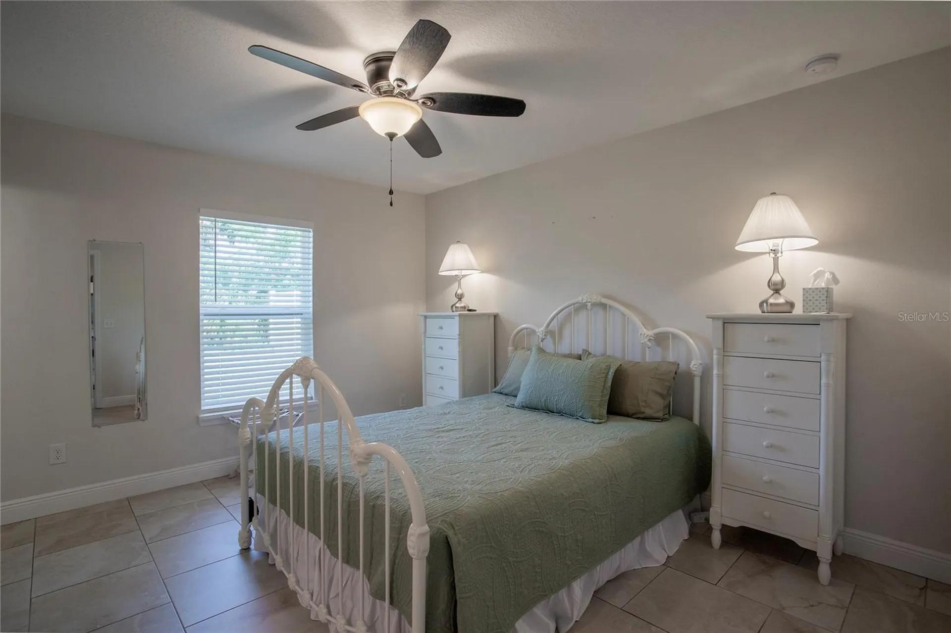 1202 S Dewey Street Eustis FL 32726