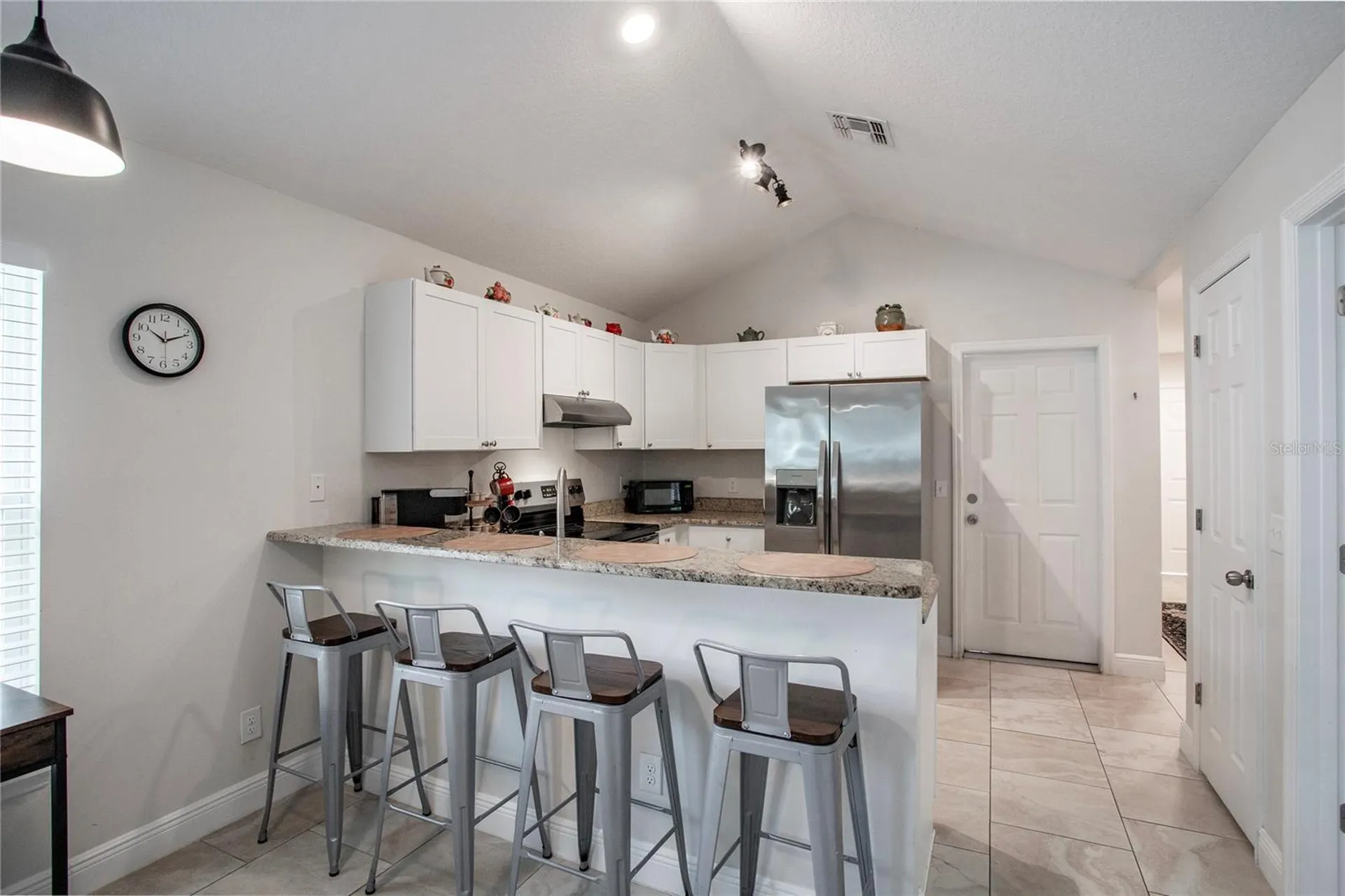 1202 S Dewey Street Eustis FL 32726