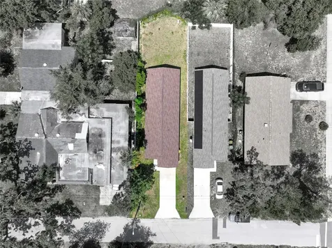 1202 S Dewey Street Eustis FL 32726