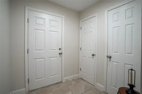 1202 S Dewey Street Eustis FL 32726
