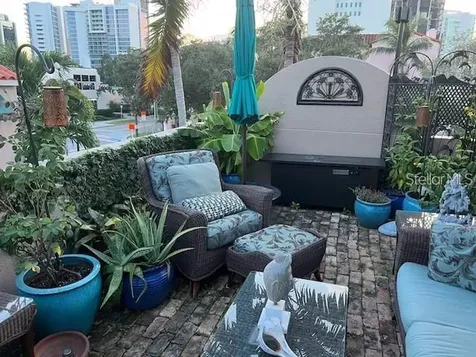 200 Cocoanut Avenue Sarasota FL 34236