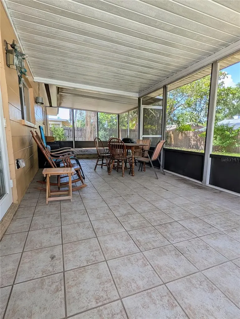 2001 Groveland Road Palm Harbor FL 34683