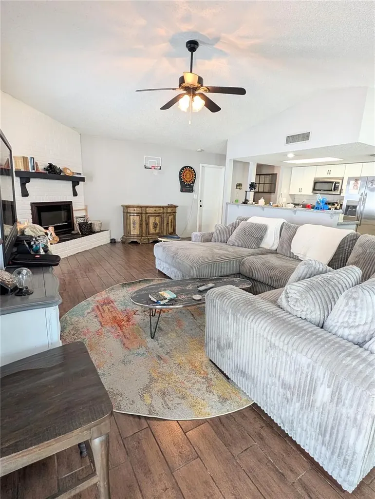 2001 Groveland Road Palm Harbor FL 34683