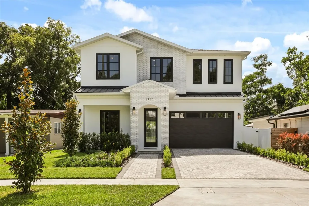 2422 Musselwhite Avenue Orlando FL 32804