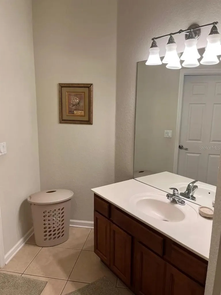 4024 Breakview Drive Orlando FL 32819