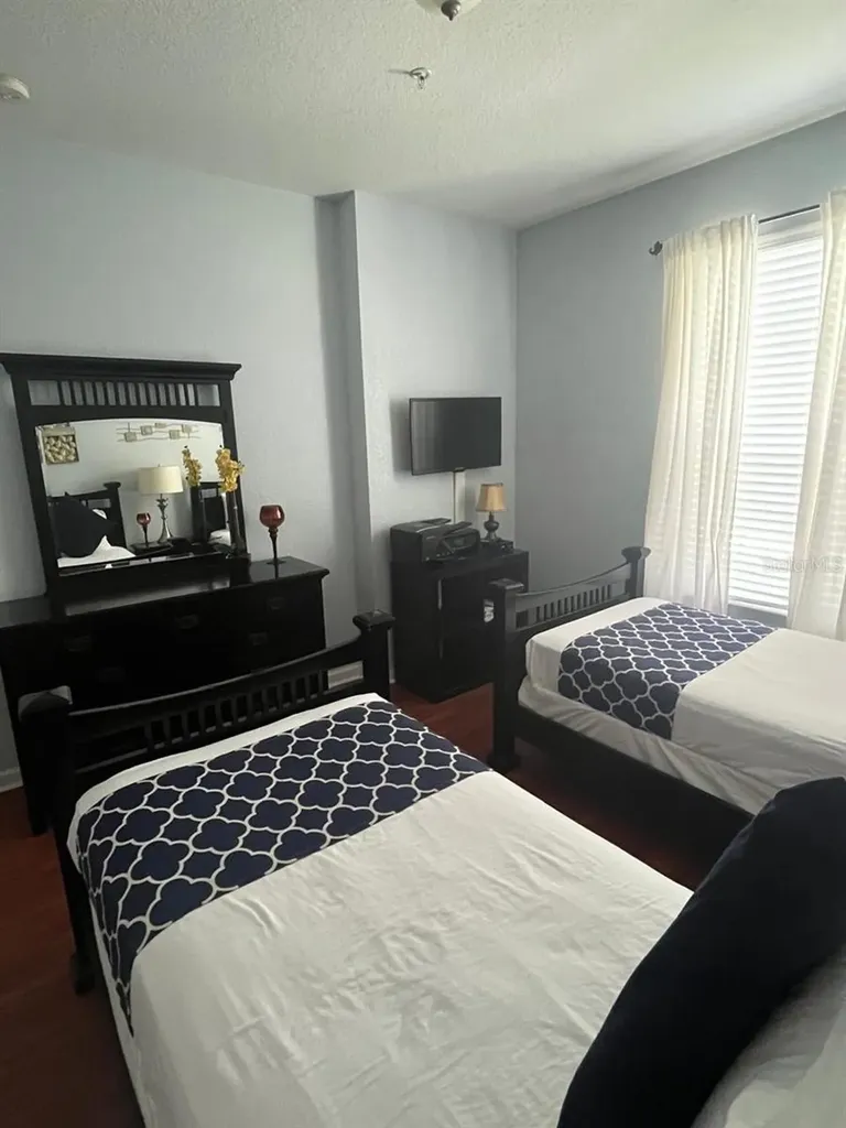 4024 Breakview Drive Orlando FL 32819