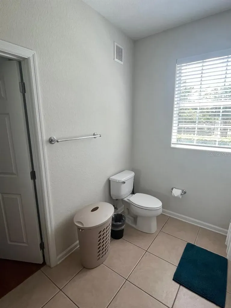 4024 Breakview Drive Orlando FL 32819