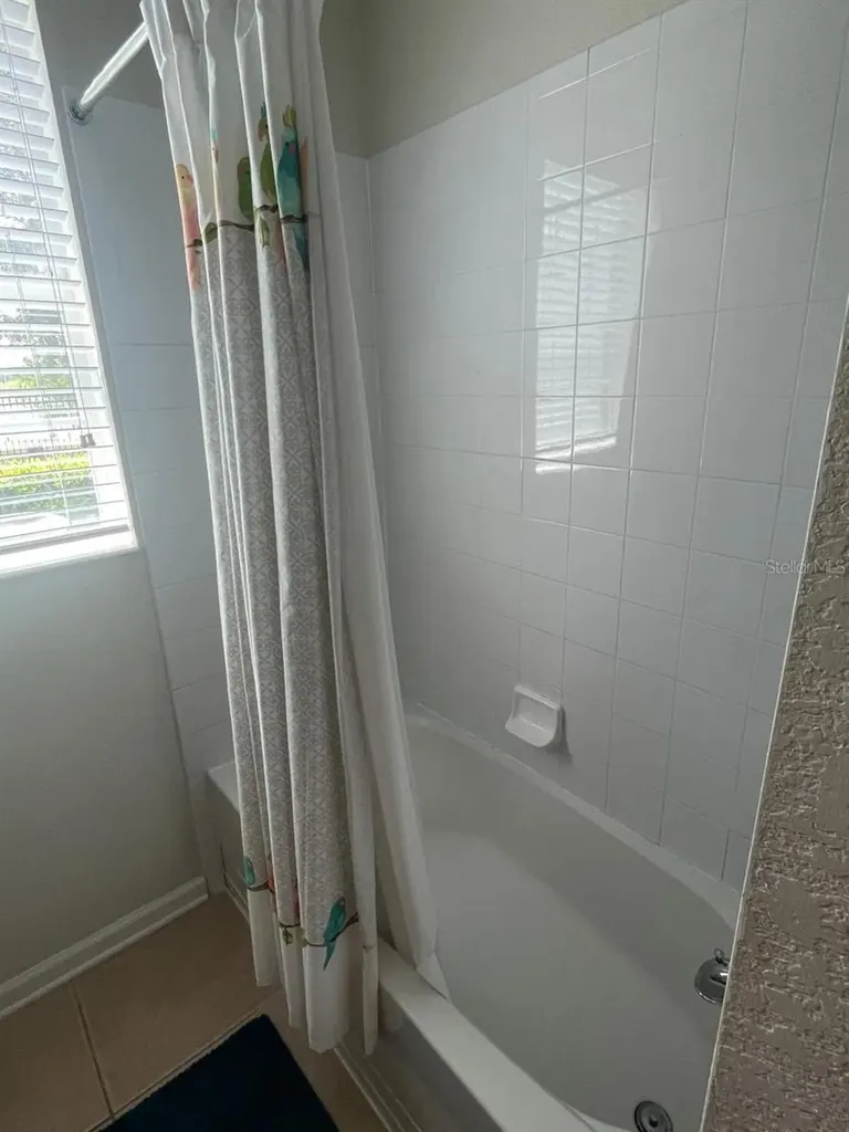 4024 Breakview Drive Orlando FL 32819