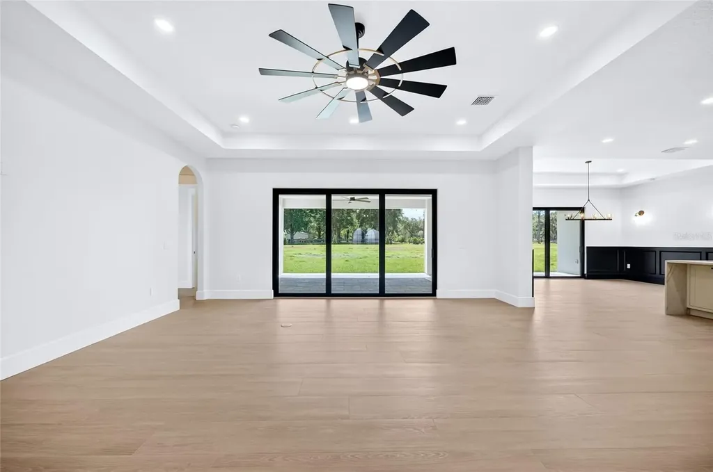 14800 Mim Place Dade City FL 33525