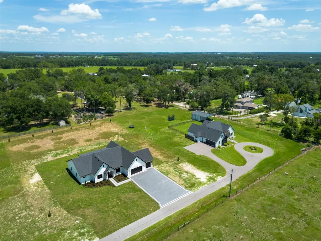 14800 Mim Place Dade City FL 33525