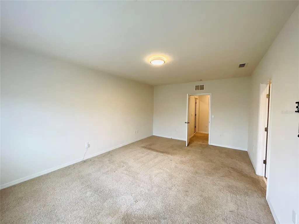 975 Serchio Street Haines City FL 33844