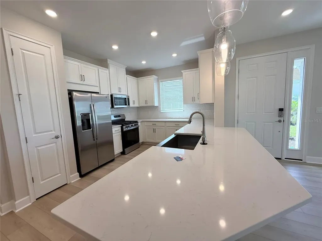 7755 Waning Moon Way Sarasota FL 34241