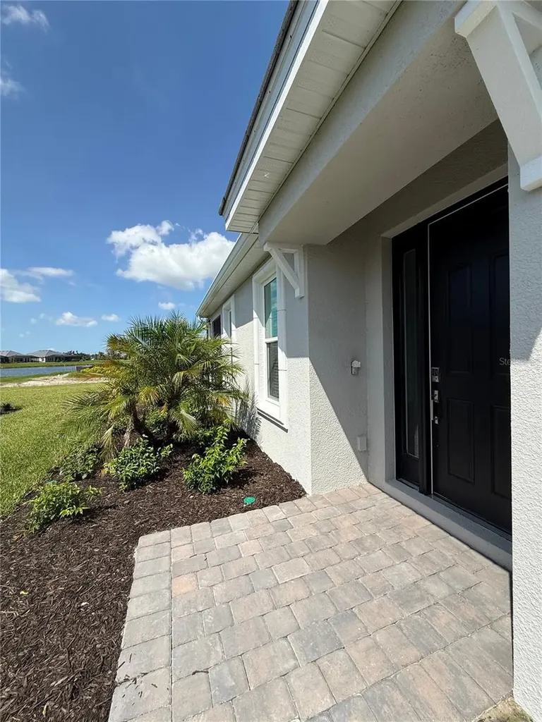 7755 Waning Moon Way Sarasota FL 34241