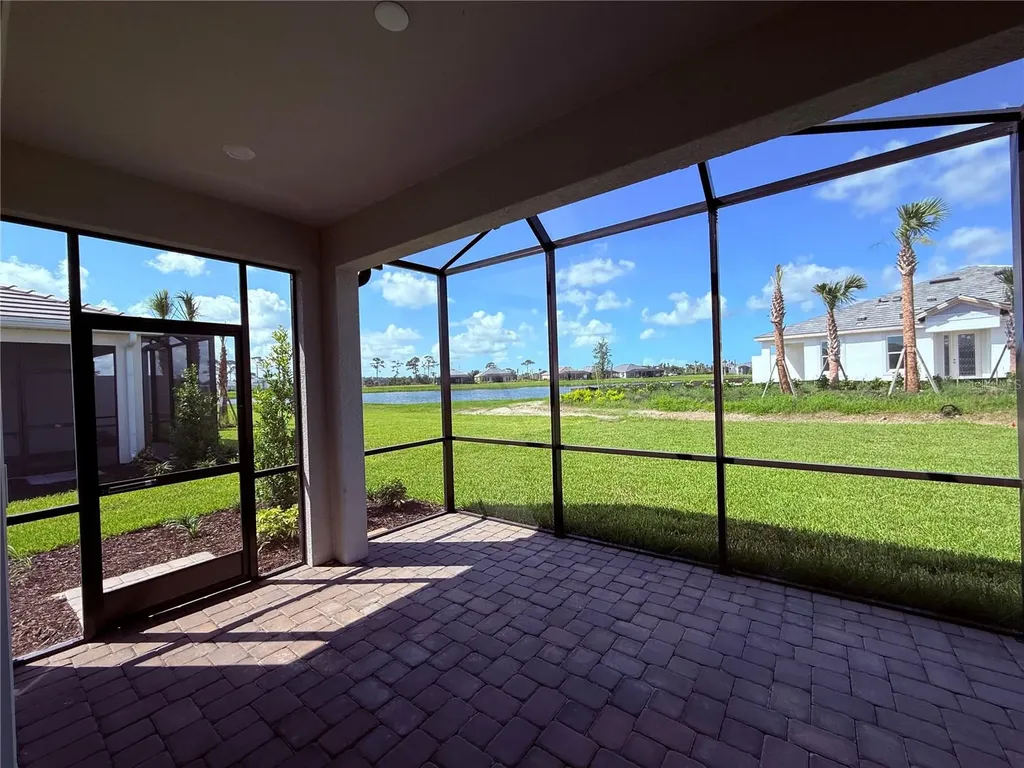 7755 Waning Moon Way Sarasota FL 34241