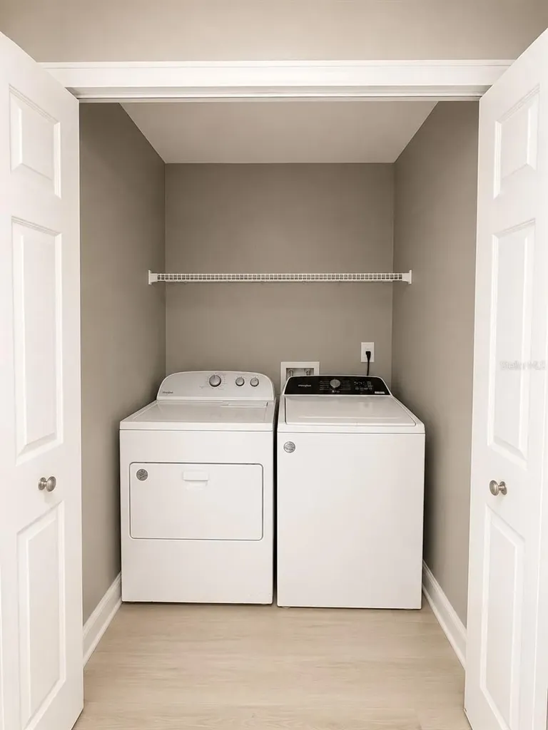 5124 Conroy Road Orlando FL 32811