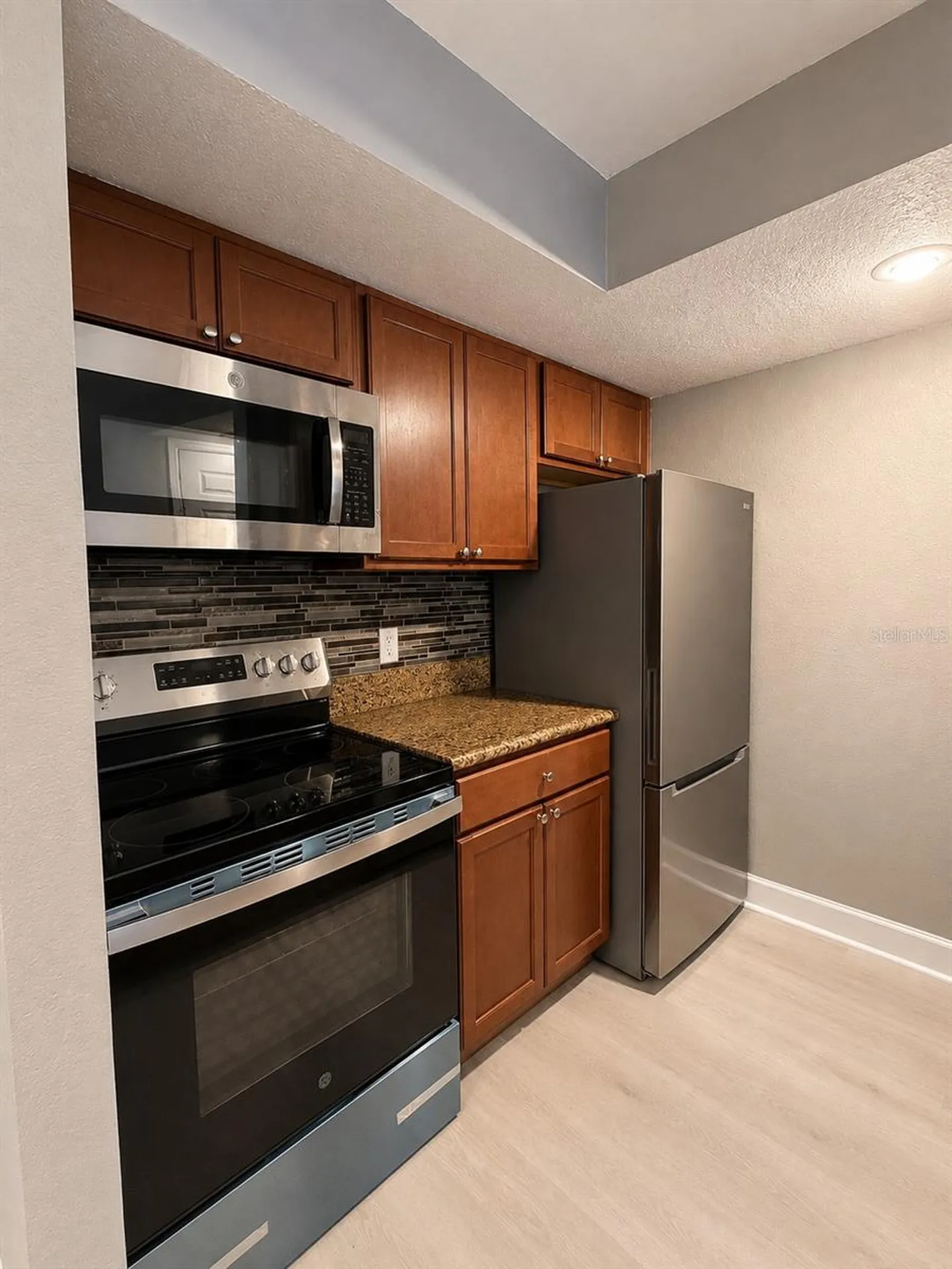 5124 Conroy Road Orlando FL 32811