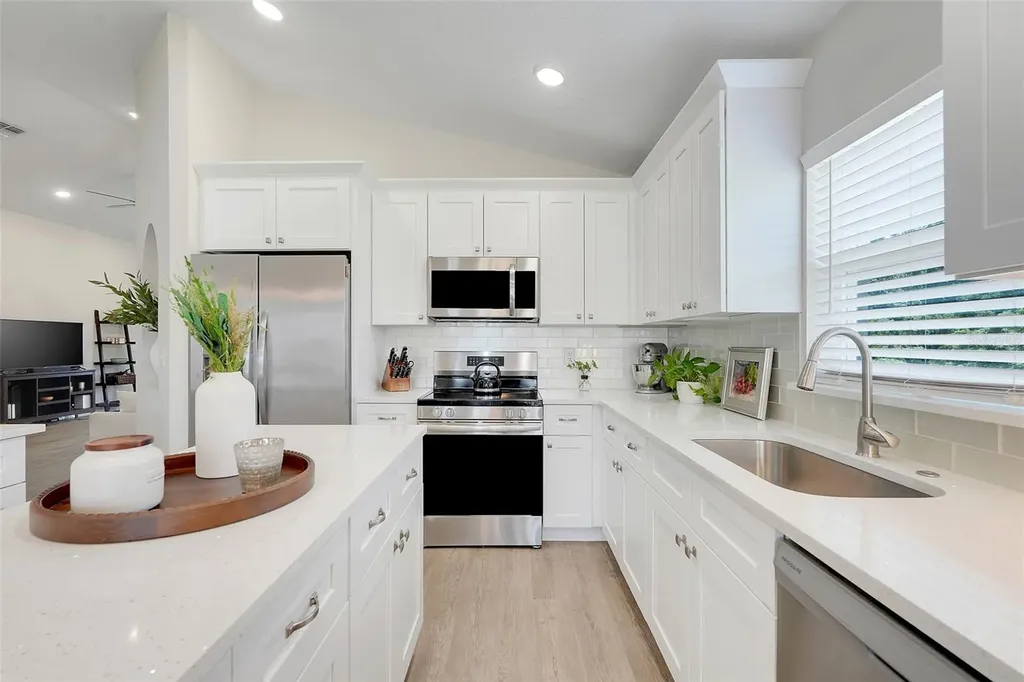 3050 Sunscape Terrace Groveland FL 34736