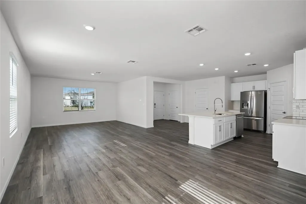 1734 Hummingbird Road Winter Haven FL 33884