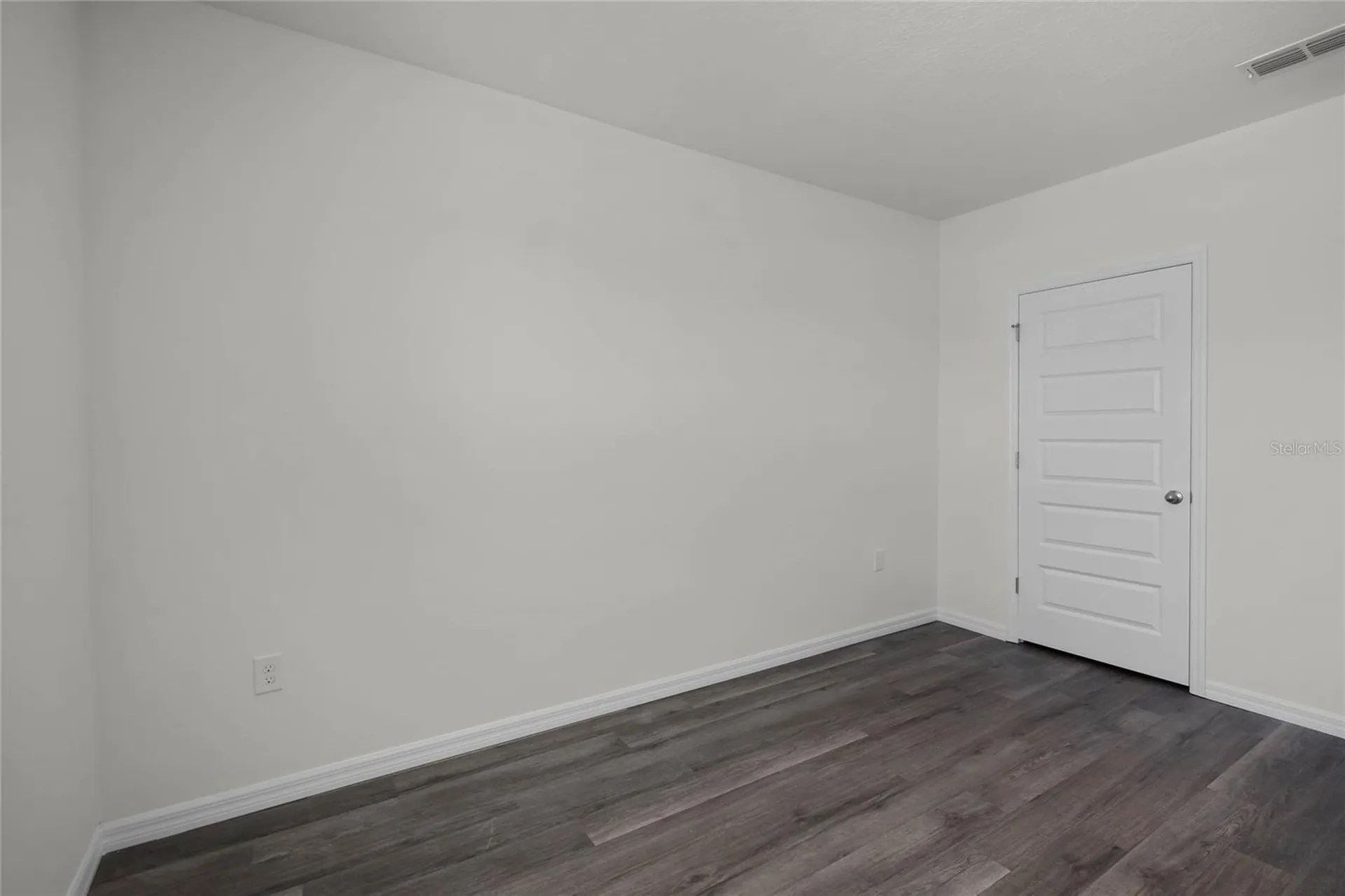 1734 Hummingbird Road Winter Haven FL 33884