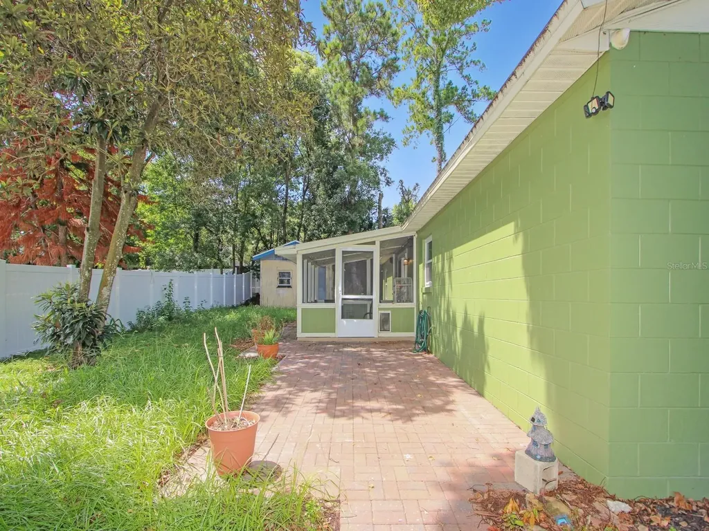 2011 Nancy Ann Terrace Ocoee FL 34761