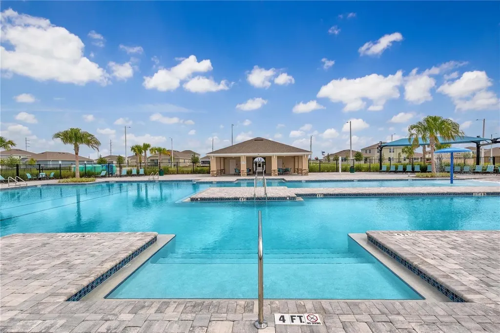 832 Griffon Avenue Lake Alfred FL 33850