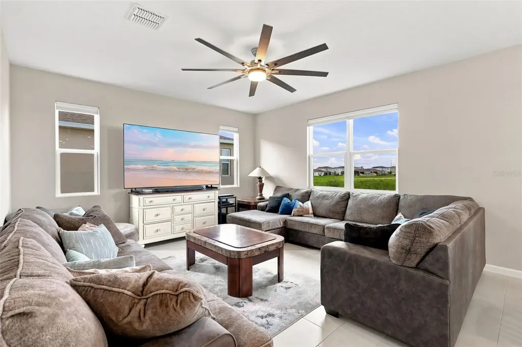 832 Griffon Avenue Lake Alfred FL 33850