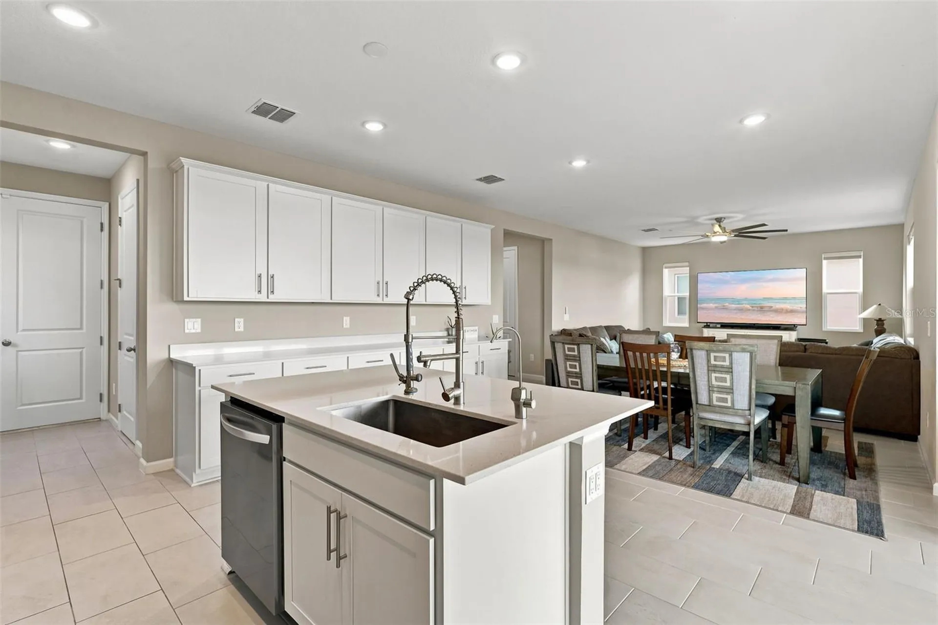 832 Griffon Avenue Lake Alfred FL 33850