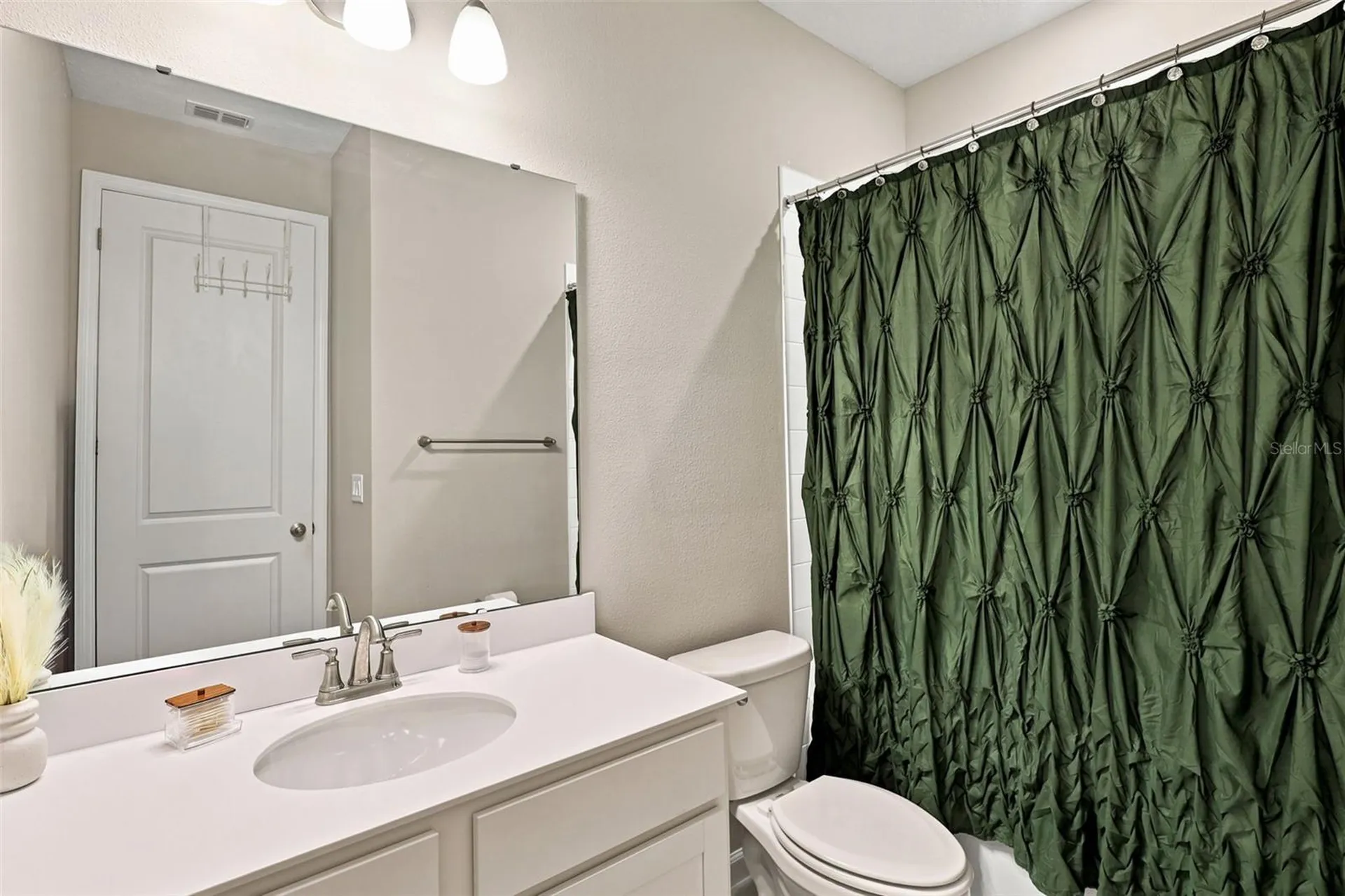 832 Griffon Avenue Lake Alfred FL 33850