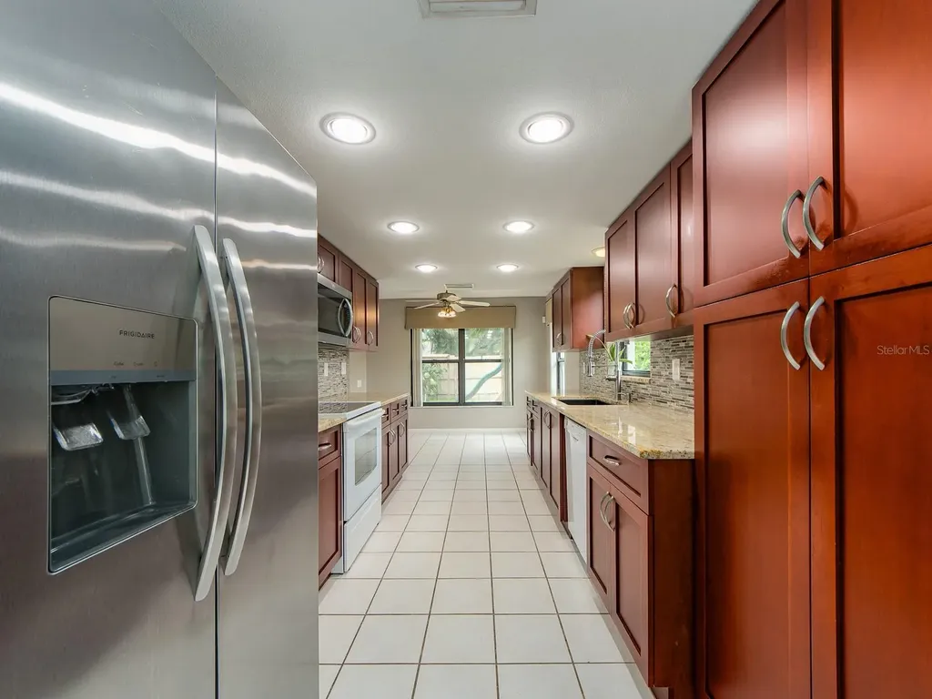 1612 Midnight Pass Way Clearwater FL 33765