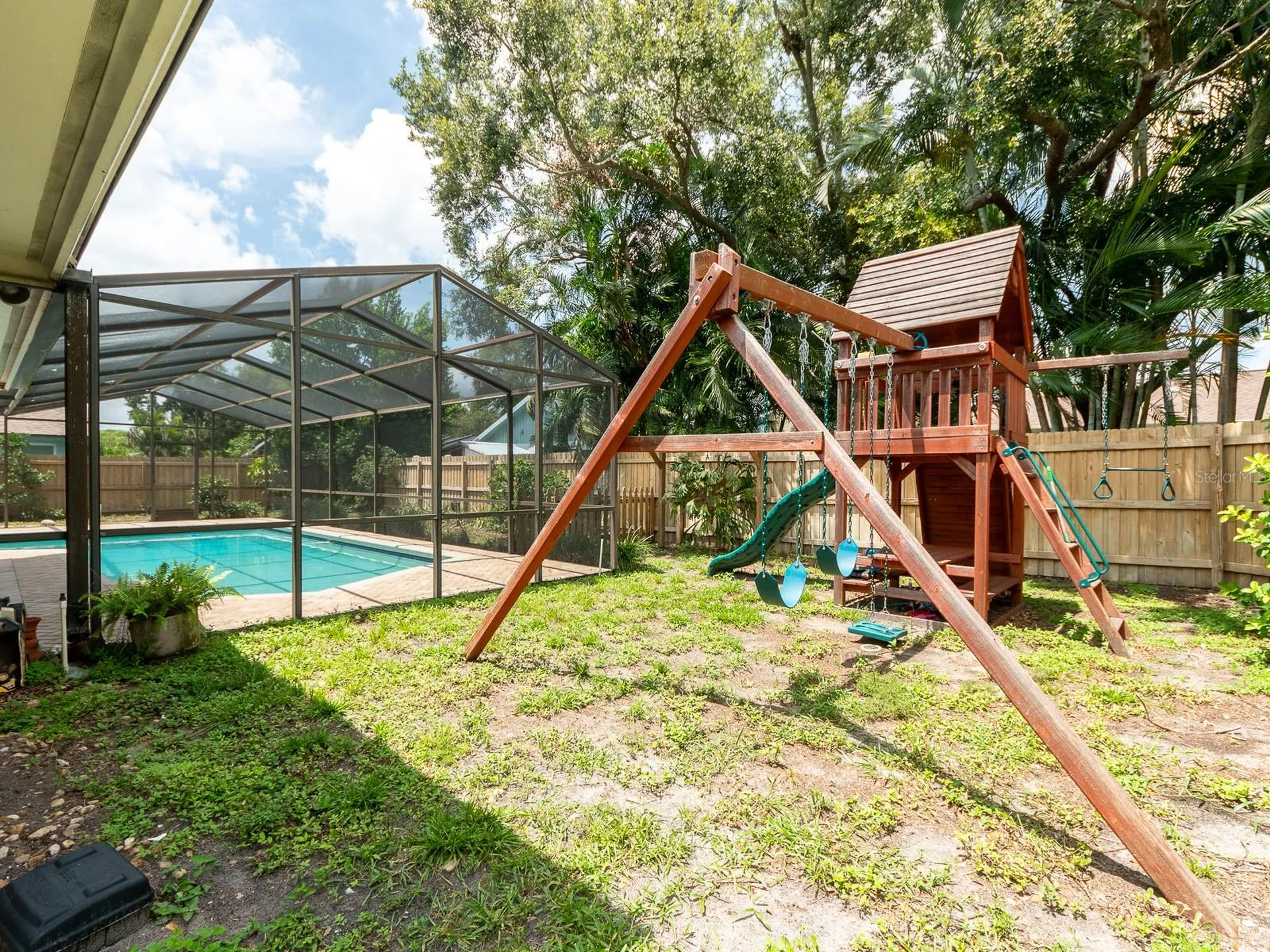 1612 Midnight Pass Way Clearwater FL 33765
