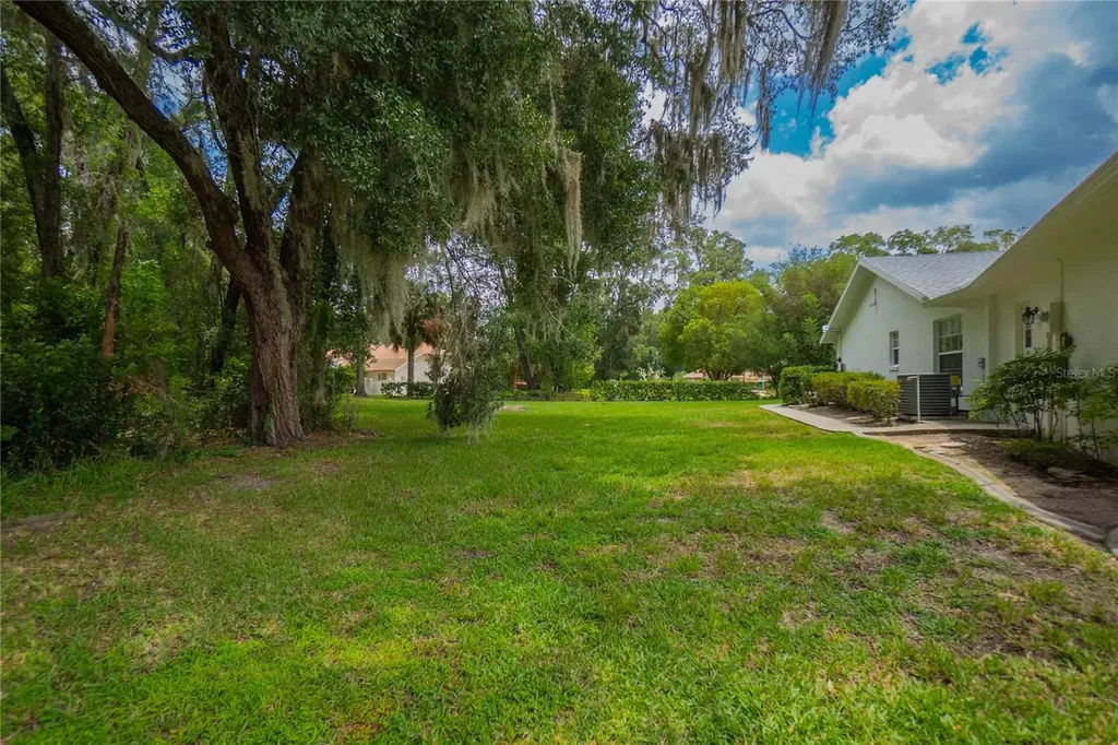 3048 E Balmoral Court Hernando FL 34442