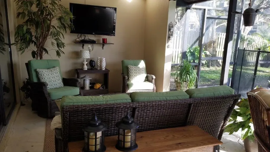 392 Lakeview Terrace Palm Harbor FL 34683