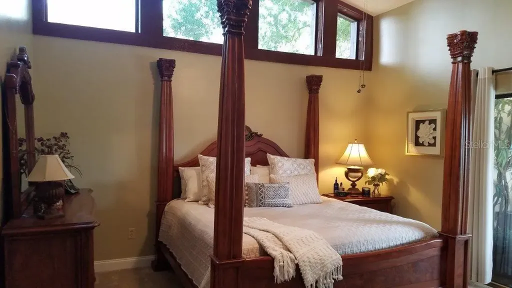 392 Lakeview Terrace Palm Harbor FL 34683