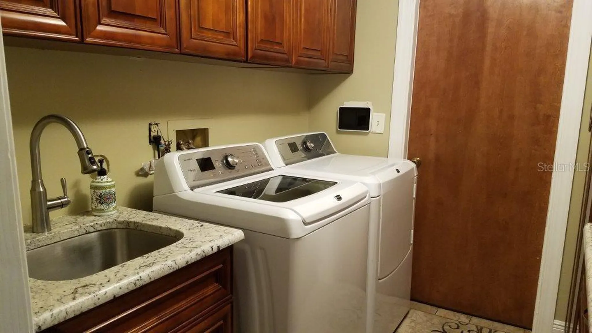 392 Lakeview Terrace Palm Harbor FL 34683