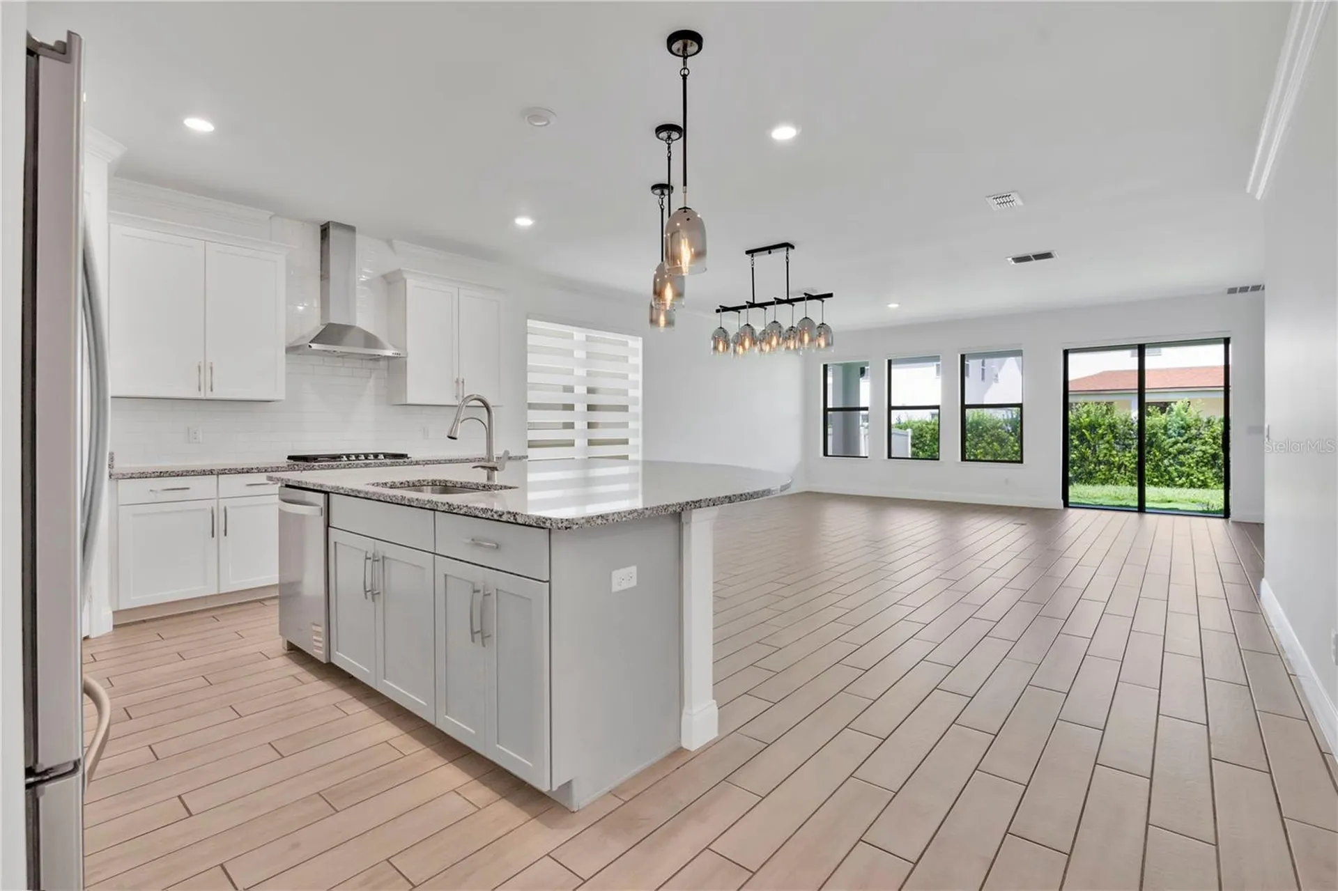 8318 Vivaro Isle Way Windermere FL 34786
