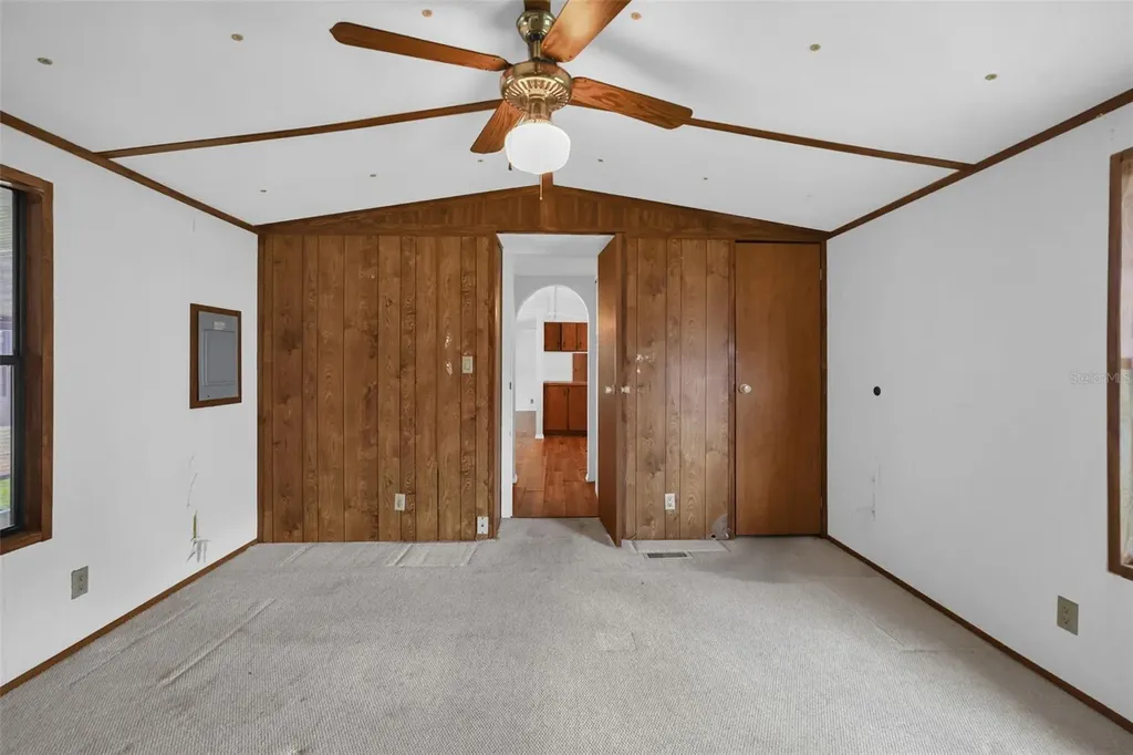 242 Candlewood Drive Lake Wales FL 33898