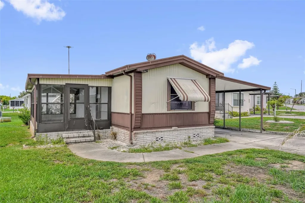 242 Candlewood Drive Lake Wales FL 33898