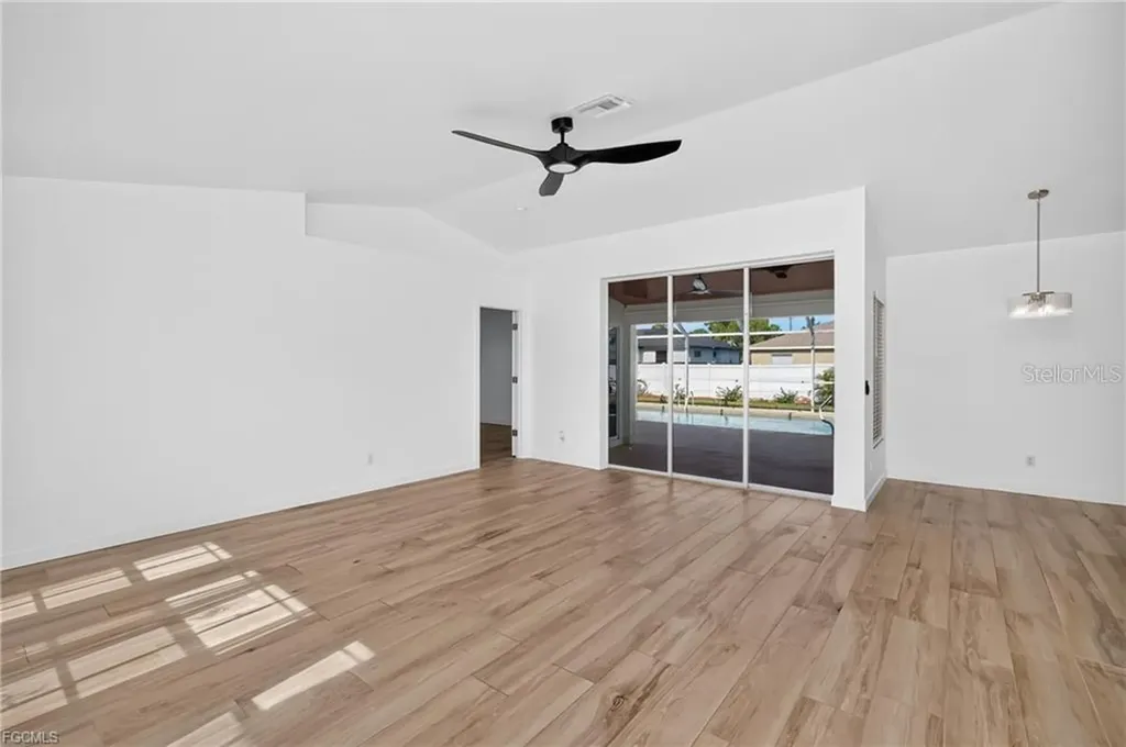 2522 NW 18th Avenue Cape Coral FL 33993