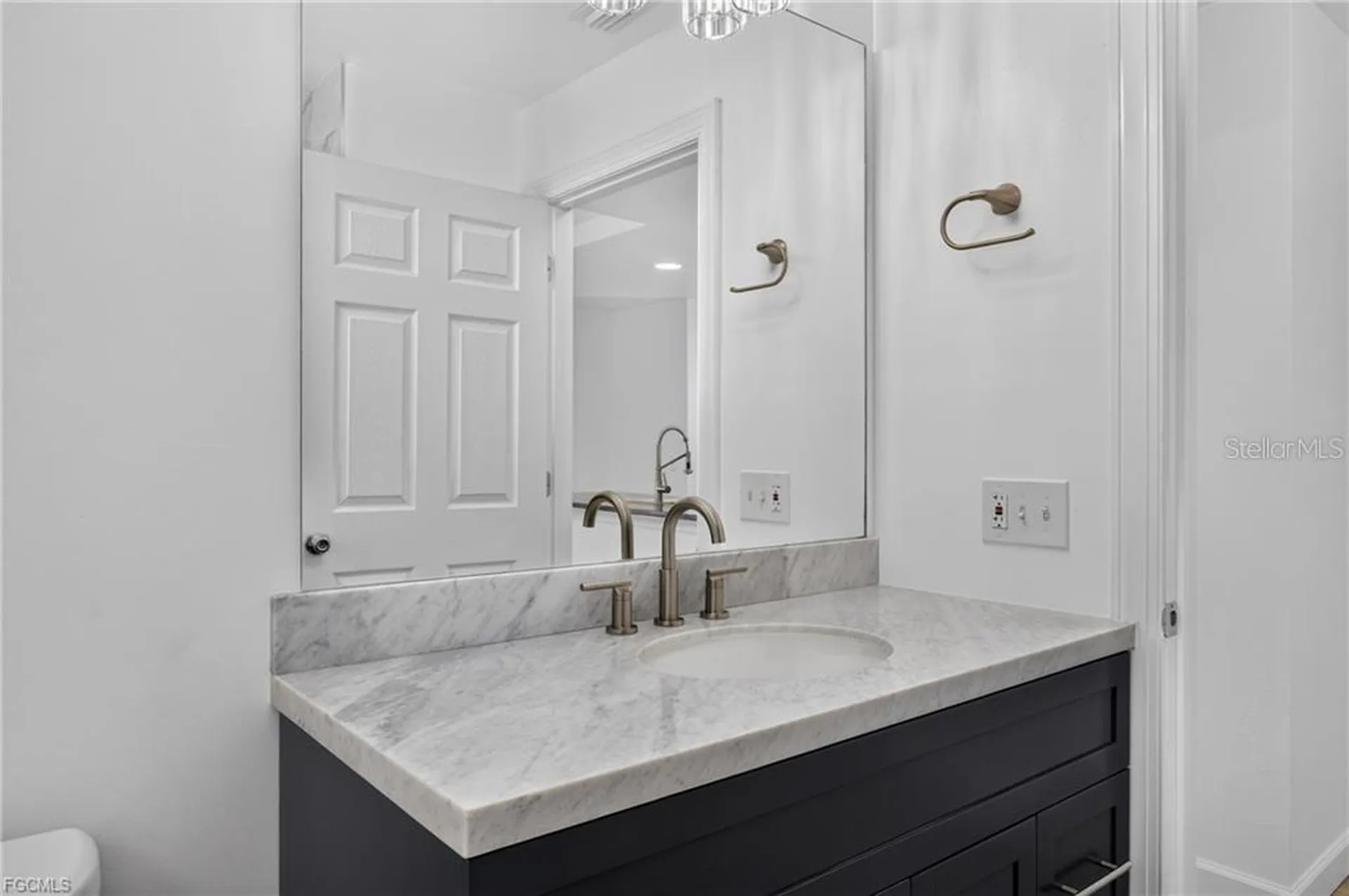 2522 NW 18th Avenue Cape Coral FL 33993