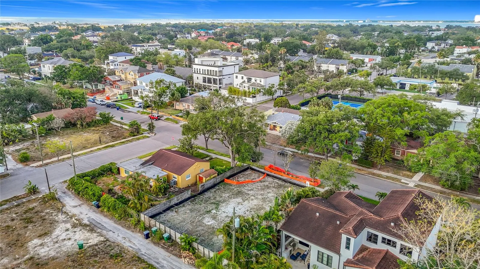 329 Columbia Drive Tampa FL 33606