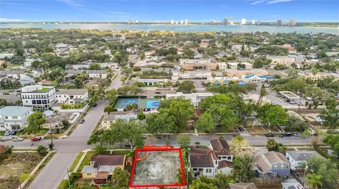 329 Columbia Drive Tampa FL 33606