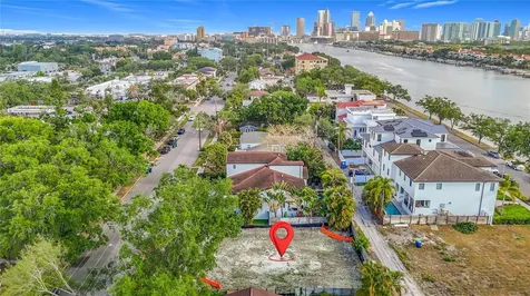 329 Columbia Drive Tampa FL 33606