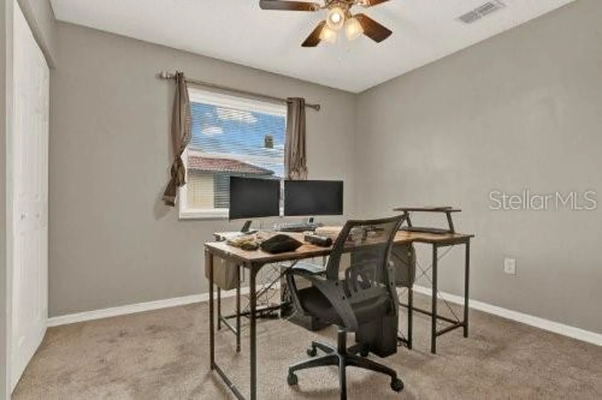 451 Hunter Circle Kissimmee FL 34758