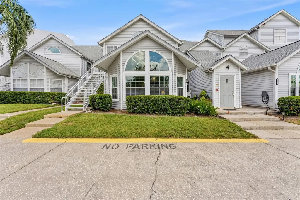 12237 Armenia Gables Circle Tampa FL 33612