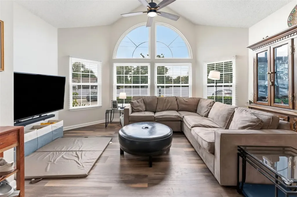 12237 Armenia Gables Circle Tampa FL 33612