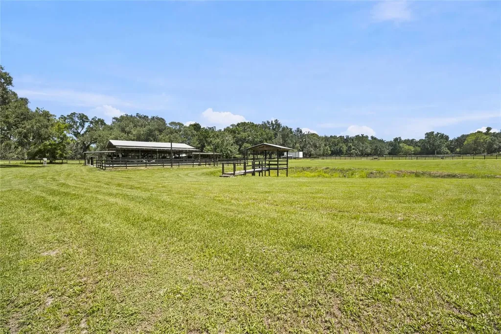 3875 SE 118th Lane Belleview FL 34420