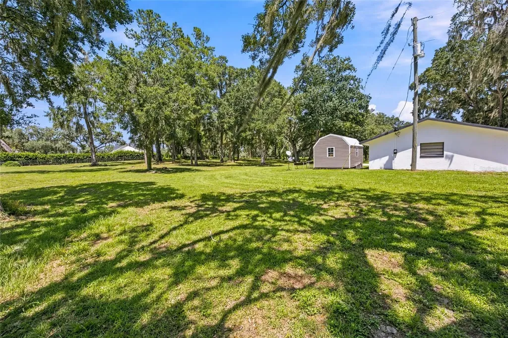 3875 SE 118th Lane Belleview FL 34420