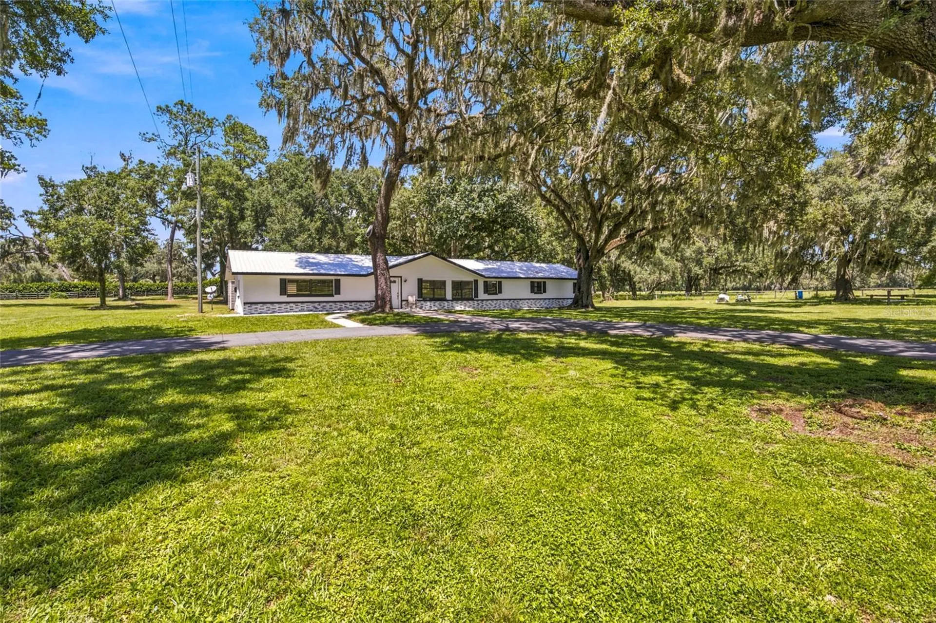 3875 SE 118th Lane Belleview FL 34420